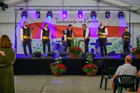 Tamburanje va Kostele -217